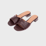 Klapki brązowe 2