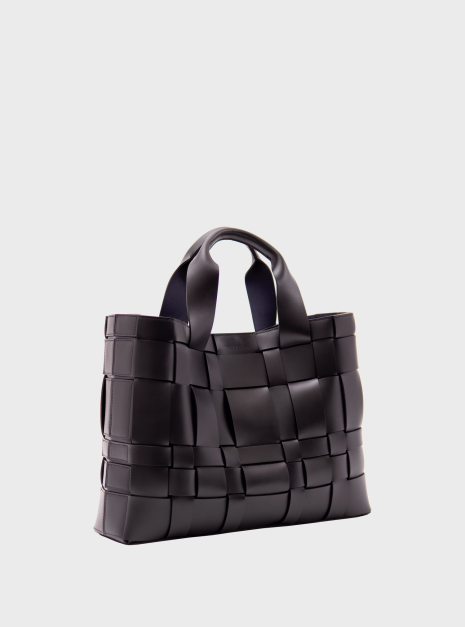 XY LARGE black 2 XY LARGE black 2